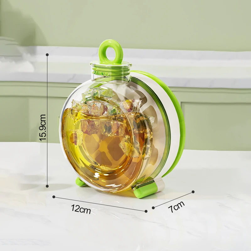 Round Beverage Dispenser with Ice Cube Maker
